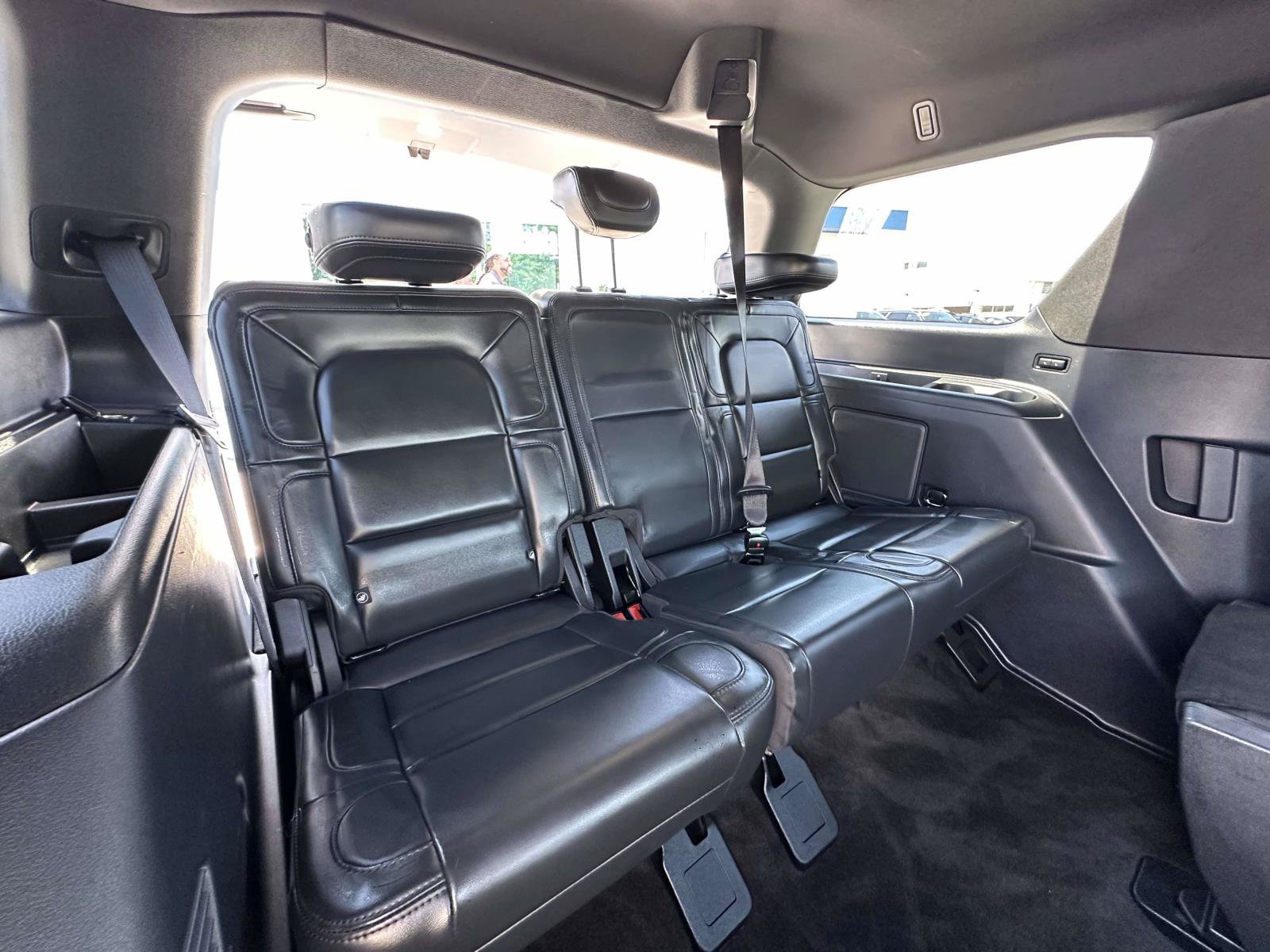 Used 2022 Lincoln Navigator Reserve w/ Monochromatic Package AWD/4WD image 27