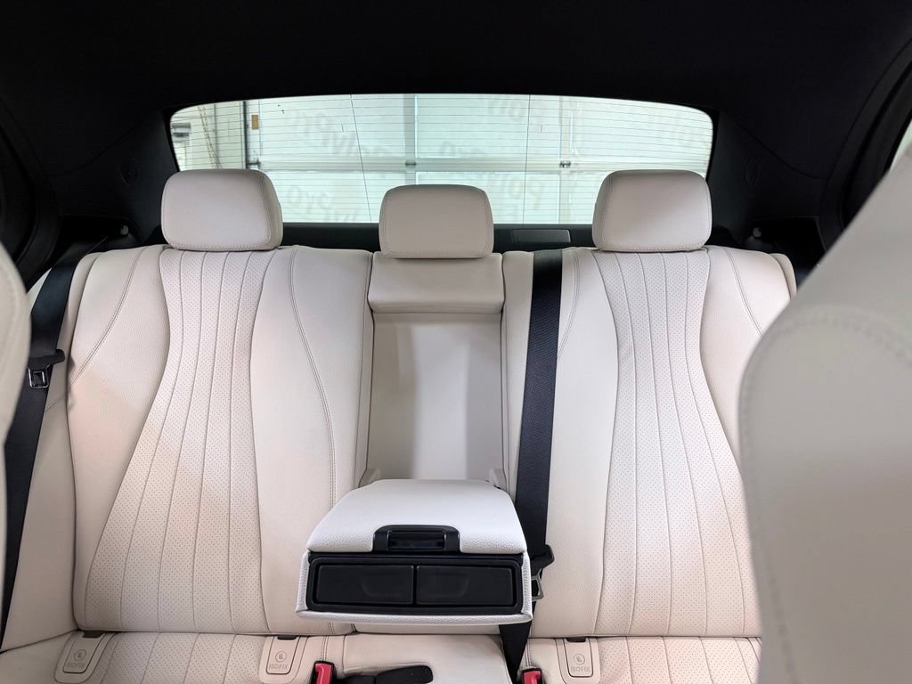 Used 2019 Mercedes-Benz E 300 image 20