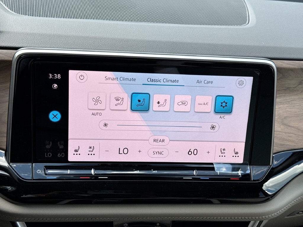 New 2026 Volkswagen Atlas SE AWD/4WD image 17