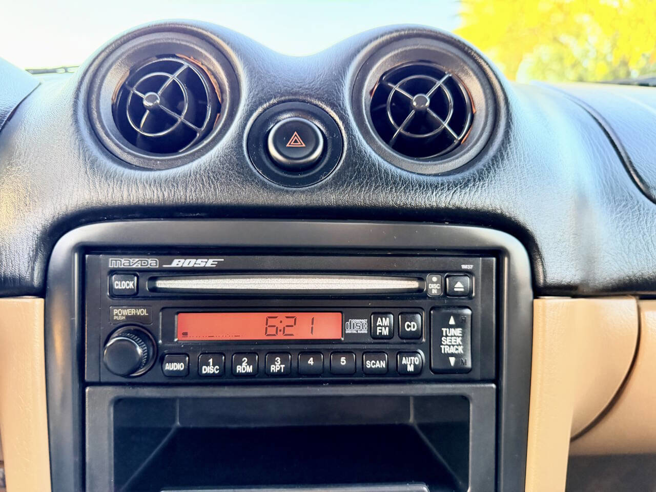 Used 2001 MAZDA MX-5 Miata LS image 21