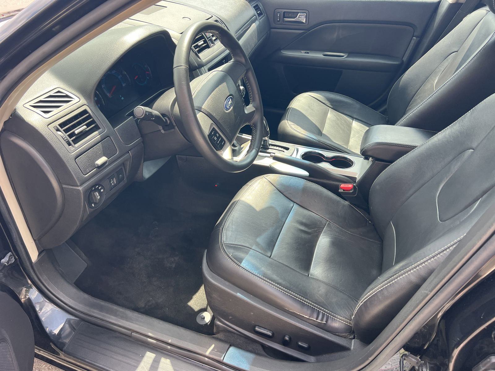 Used 2012 Ford Fusion SEL image 23