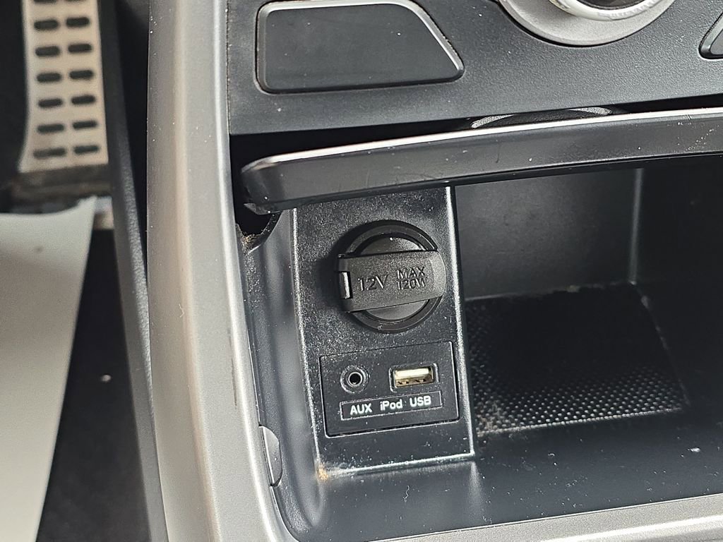 Used 2016 Hyundai Elantra SE image 18