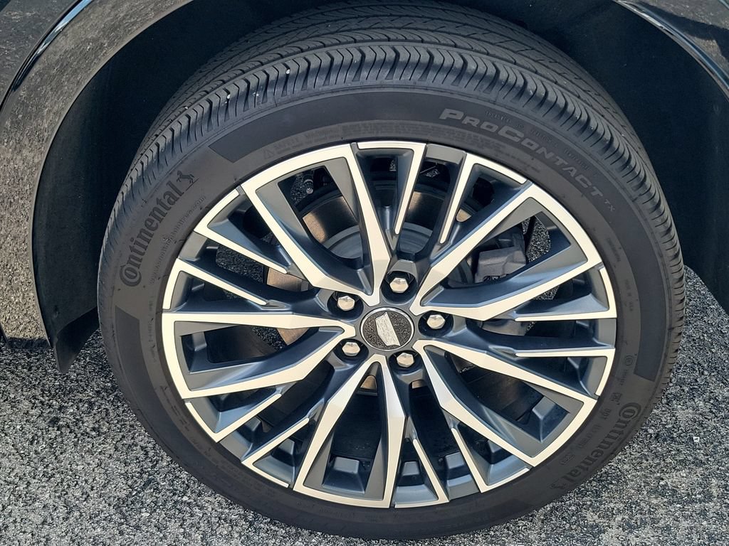 Used 2024 Cadillac XT4 Sport FWD image 8