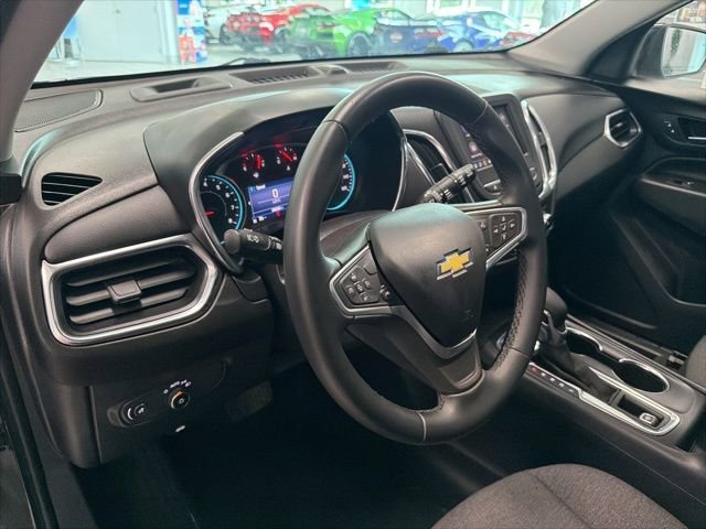 Used 2023 Chevrolet Equinox LT image 16