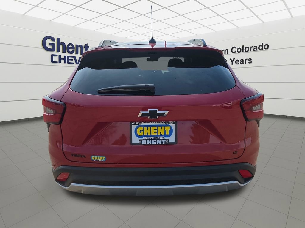 New 2026 Chevrolet Trax LT w/ Driver Confidence Package image 4
