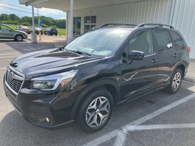 Used 2021 Subaru Forester Premium AWD/4WD image 9