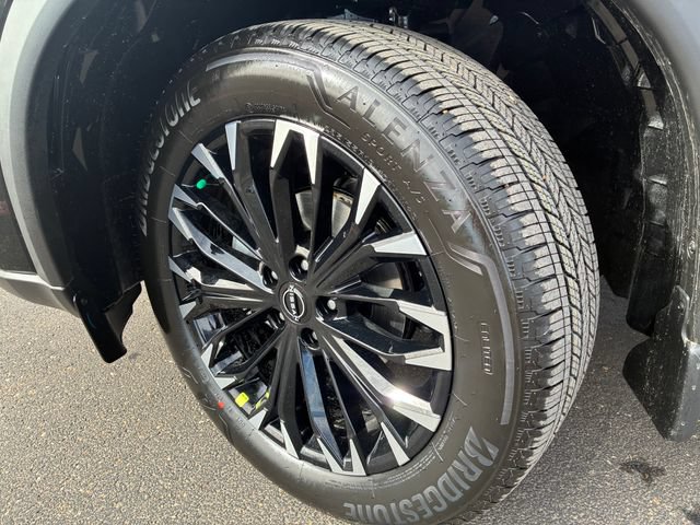 New 2026 Nissan Rogue Dark Armor FWD image 9