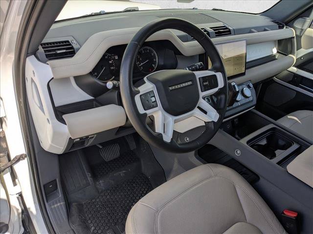 Certified 2023 Land Rover Defender 130 SE AWD/4WD image 10