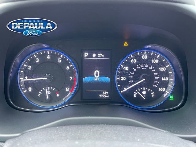 Used 2023 Hyundai Kona SEL image 2