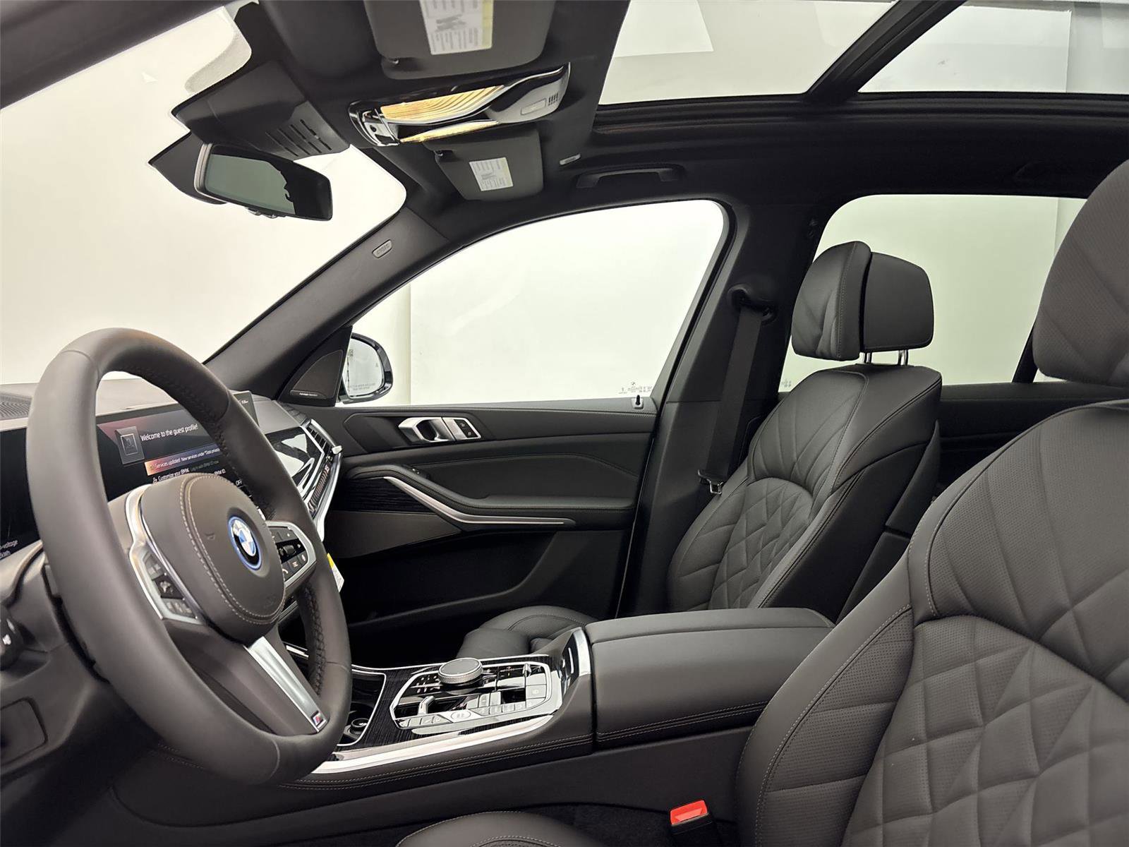 New 2026 BMW X5 xDrive50e image 24