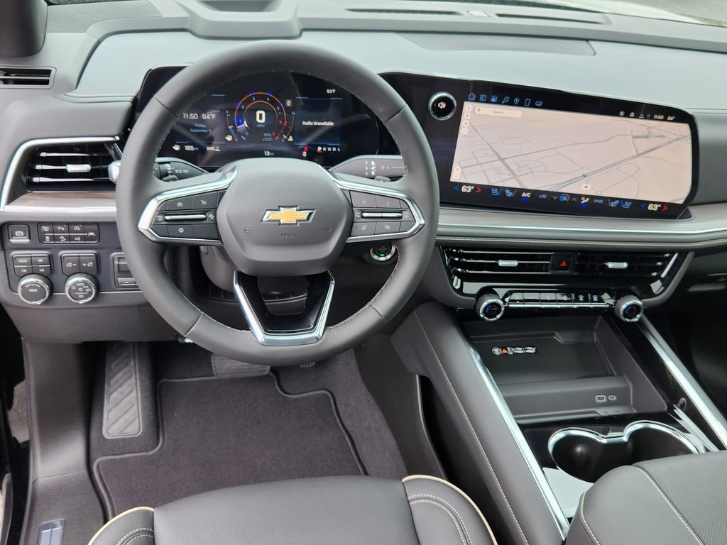 New 2025 Chevrolet Suburban Premier w/ Sun And Tow Package AWD/4WD image 11