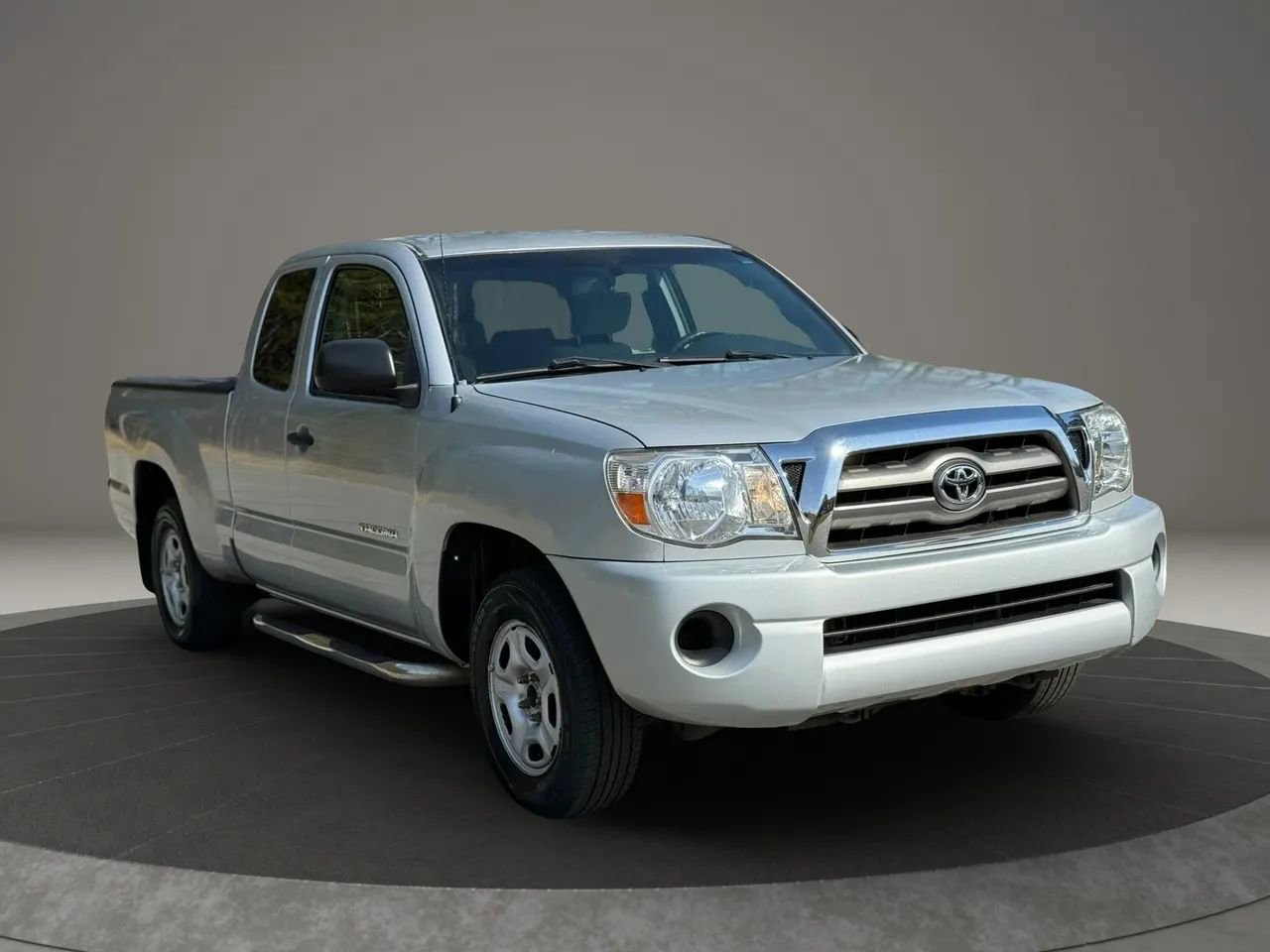 Used 2010 Toyota Tacoma 2WD Access Cab image 3