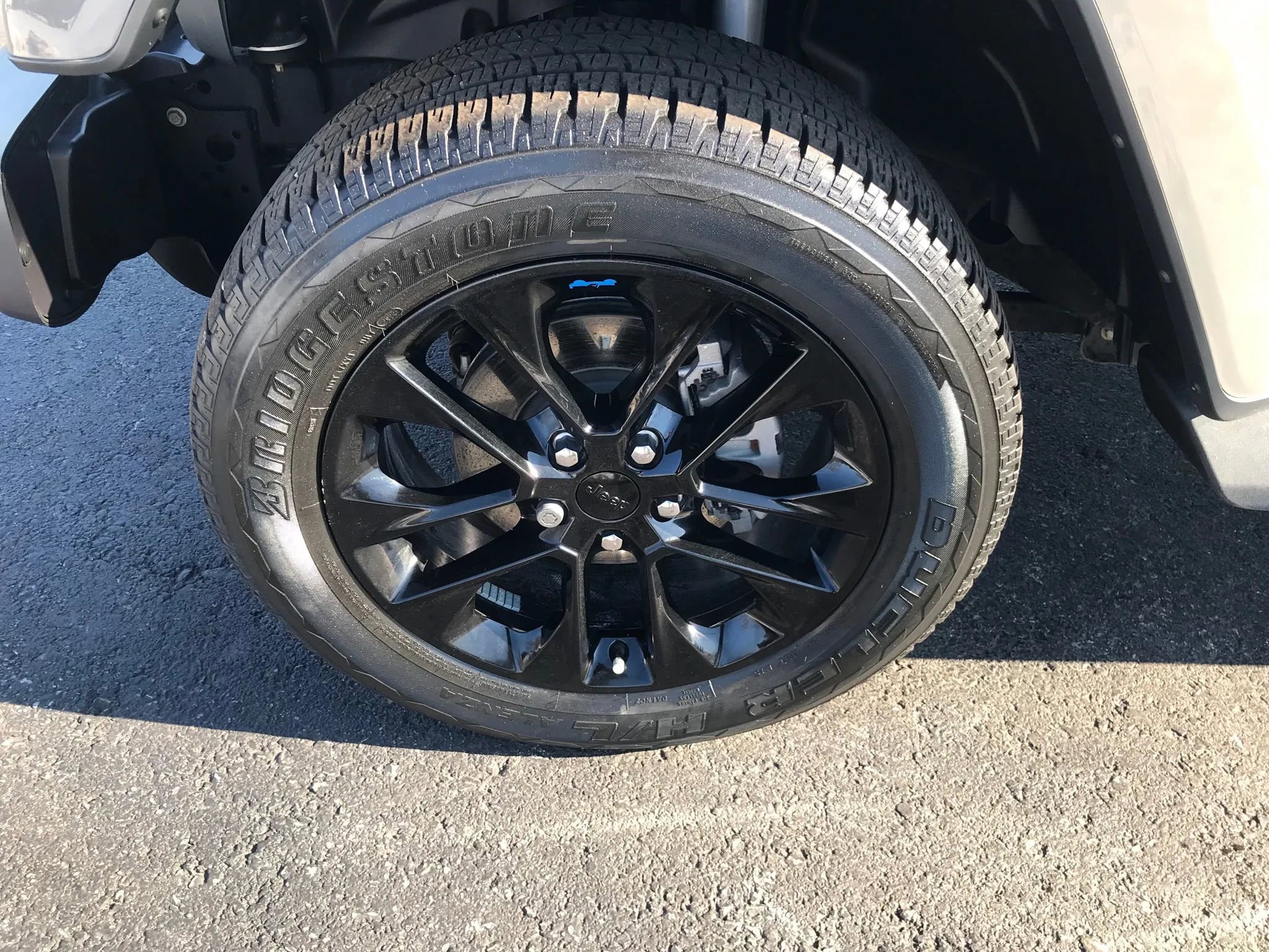 Used 2023 Jeep Wrangler Unlimited Sahara image 41