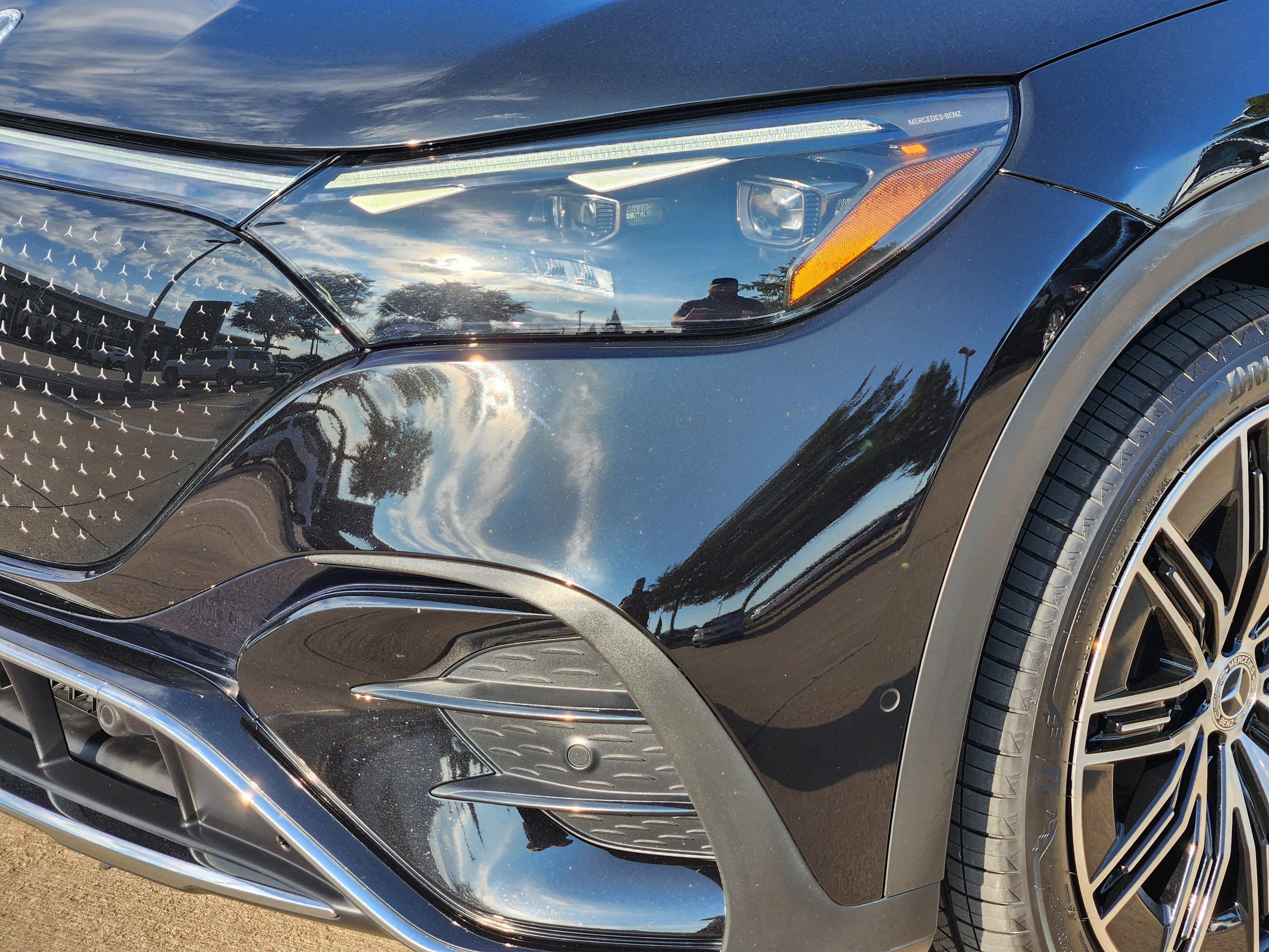 Used 2023 Mercedes-Benz EQE 350+ SUV image 8