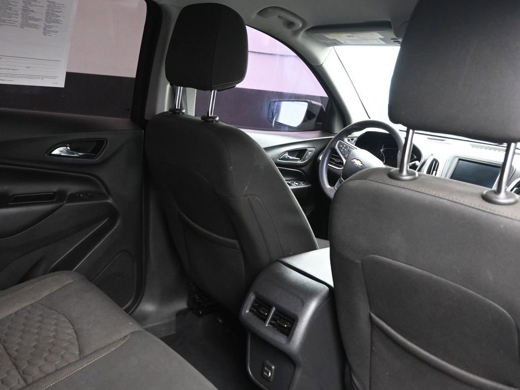 Used 2020 Chevrolet Equinox LT FWD image 15