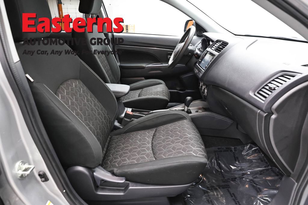 Used 2024 Mitsubishi Outlander Sport AWD image 23