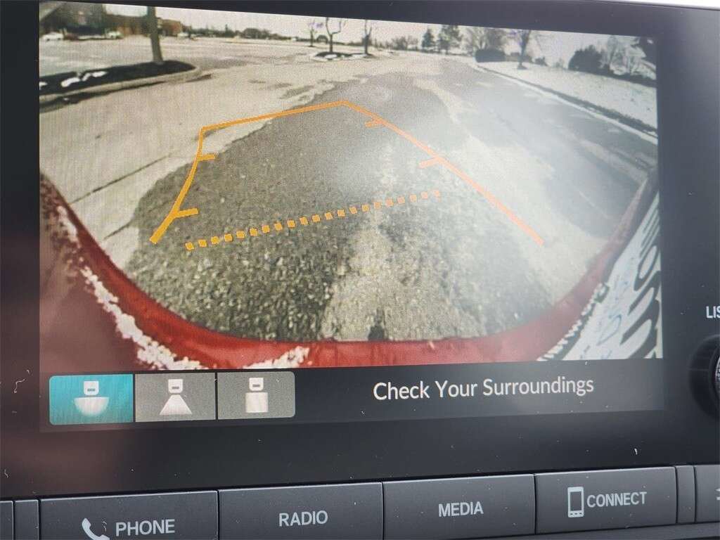 Certified 2023 Honda CR-V LX image 4