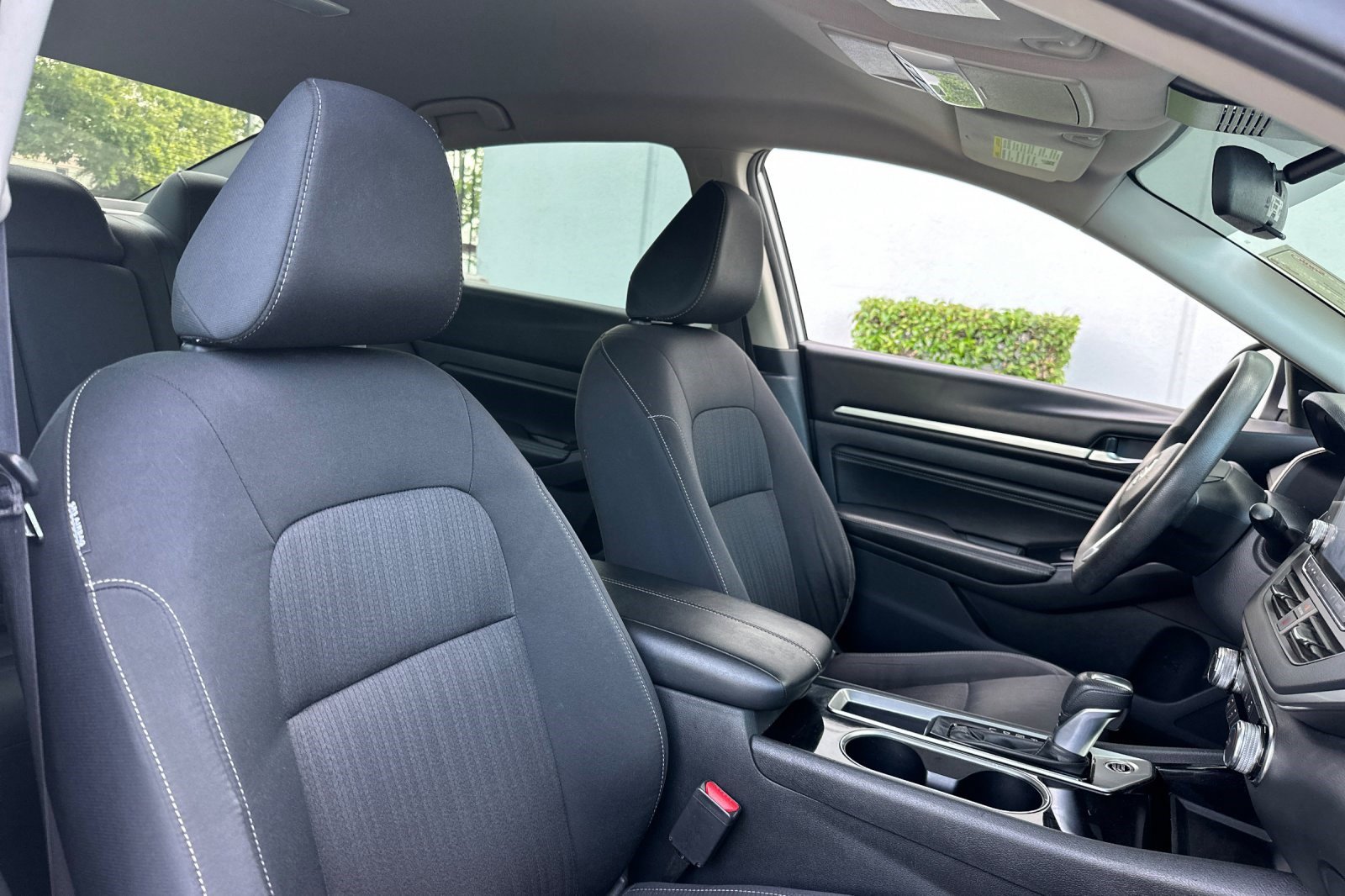 Used 2021 Nissan Altima 2.5 SV FWD image 31
