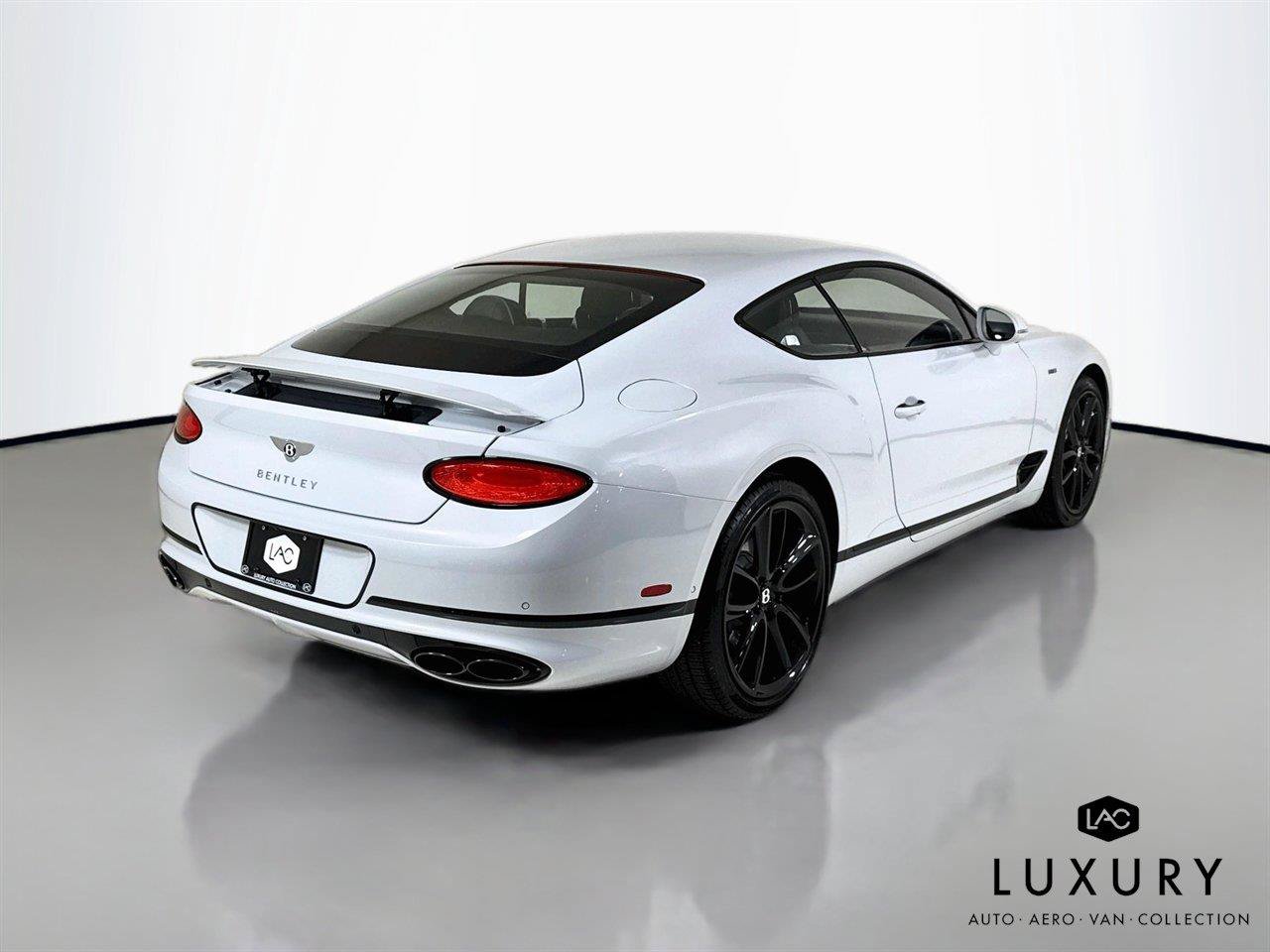 Used 2024 Bentley Continental GT V8 AWD/4WD image 5