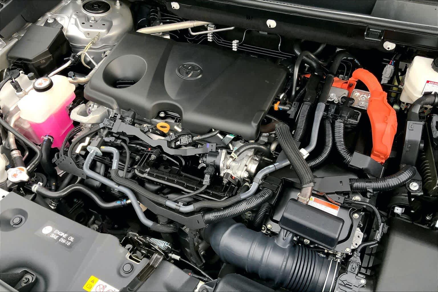 Used 2024 Toyota RAV4 XLE AWD/4WD image 65