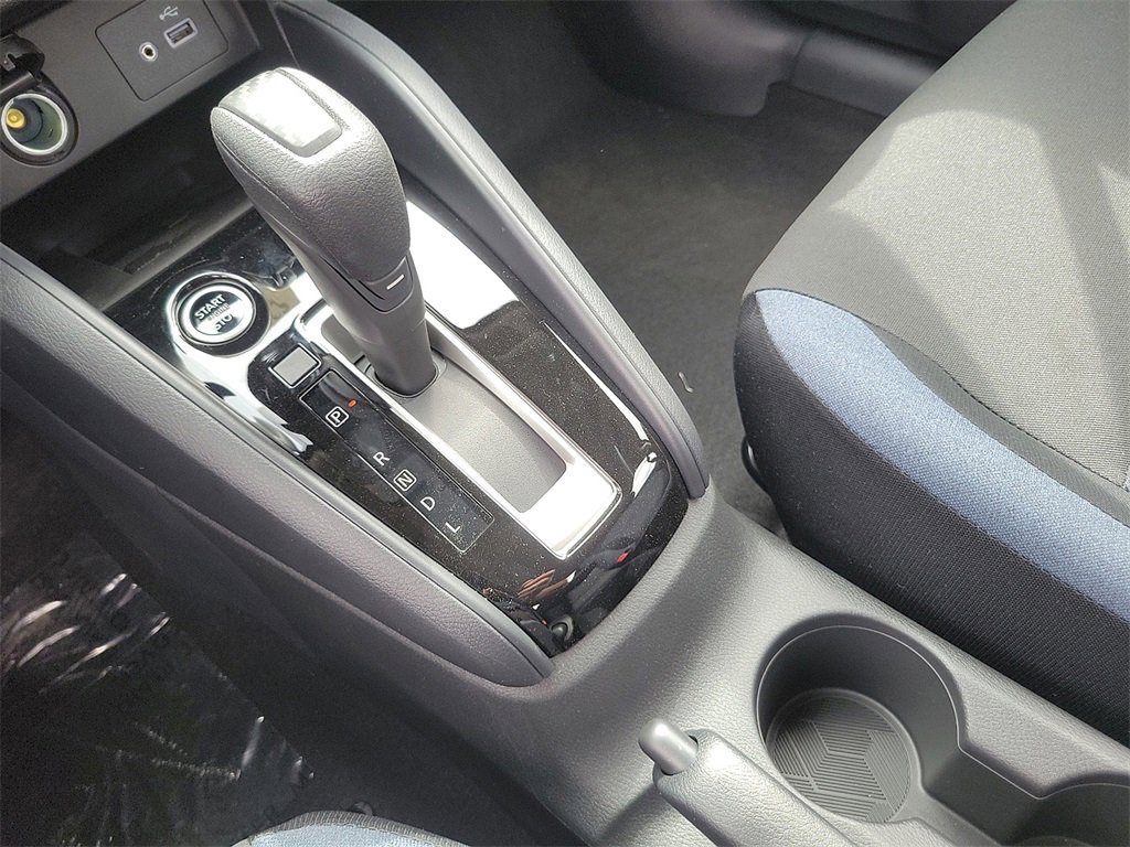 New 2025 Nissan Versa SV w/ Trunk Package image 9