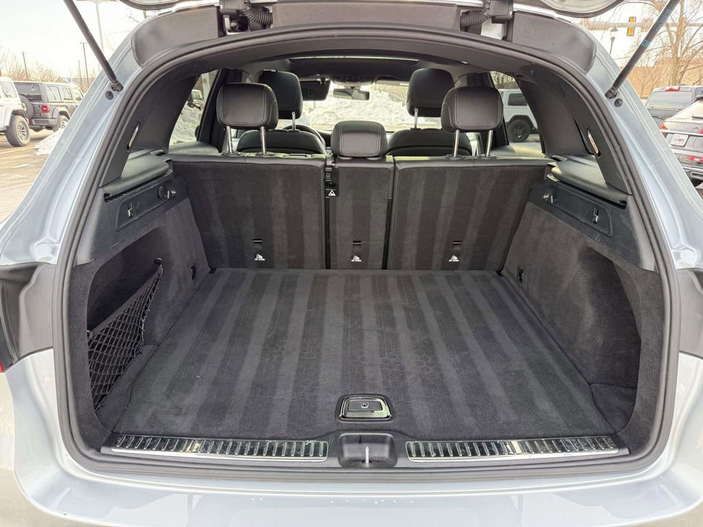 Used 2021 Mercedes-Benz GLC 300 4MATIC w/ Premium Package image 35
