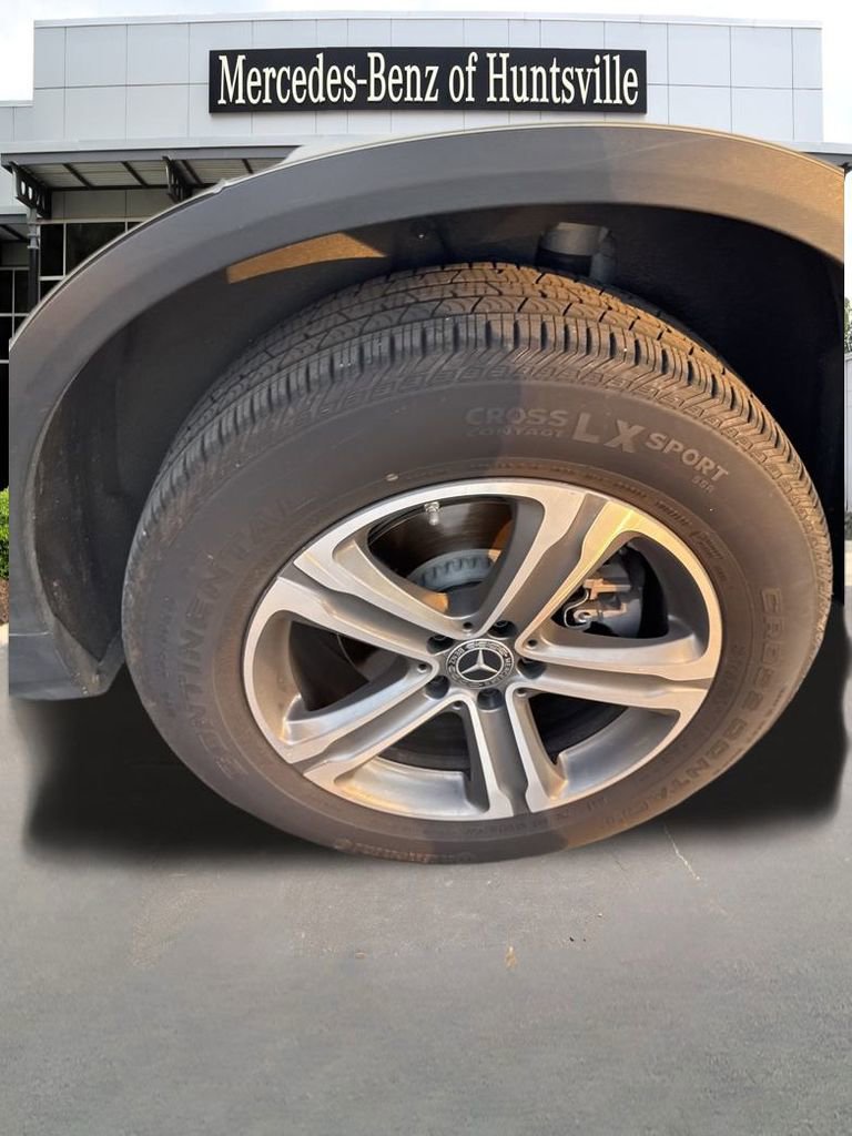 Certified 2022 Mercedes-Benz GLC 300 4MATIC w/ Premium Package Lite