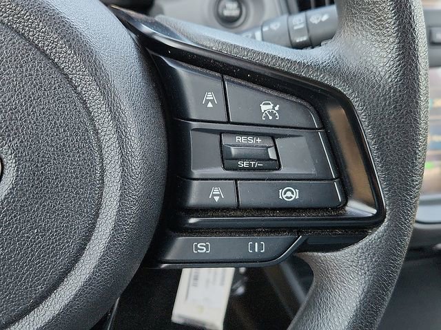 Certified 2024 Subaru Crosstrek 2.0i image 17