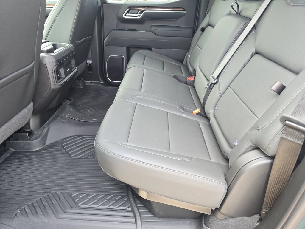 New 2026 Chevrolet Silverado 1500 LT w/ All Star Edition Plus AWD/4WD image 14