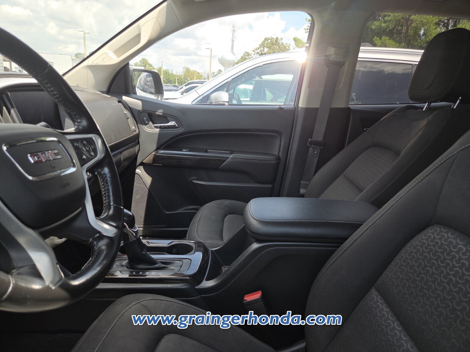 Used 2022 GMC Canyon Elevation w/ Trailering Package RWD image 10