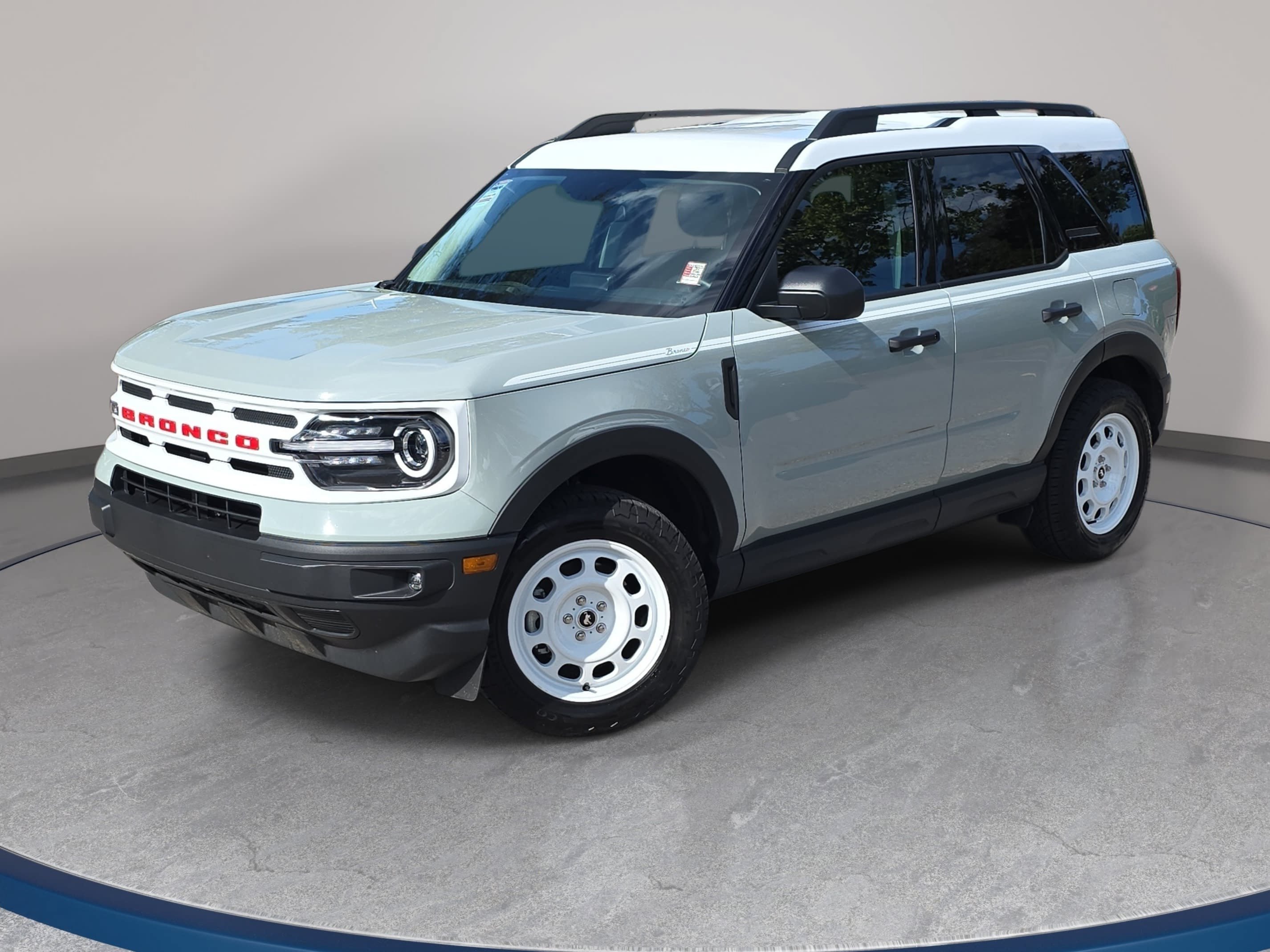 Used 2024 Ford Bronco Sport Heritage w/ Heritage Convenience Package AWD/4WD image 1