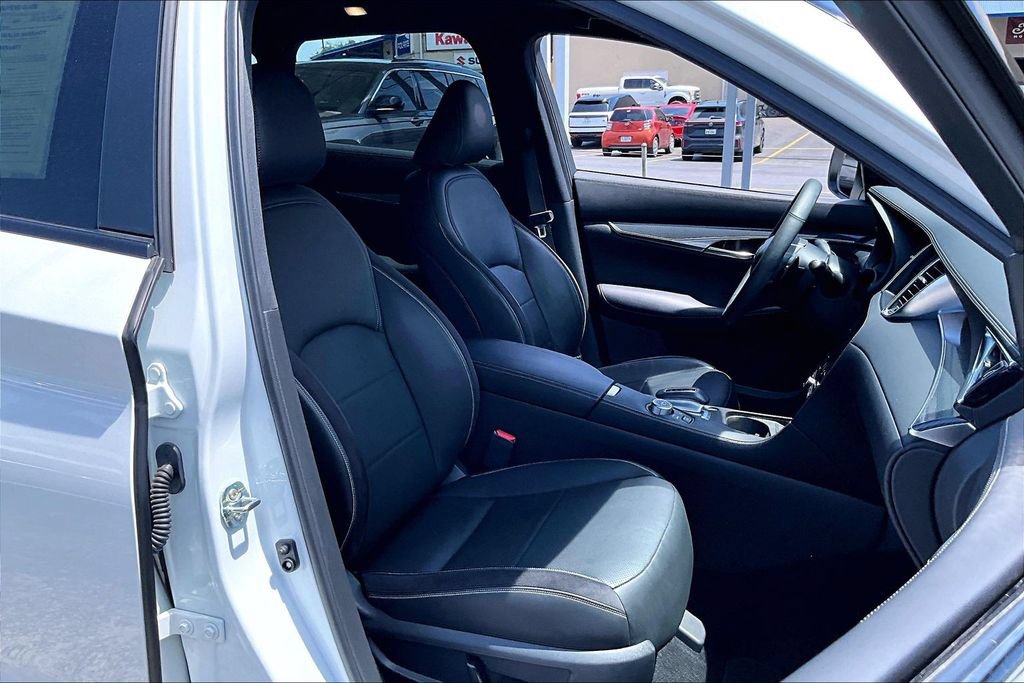Certified 2023 INFINITI QX50 Sport AWD/4WD image 10