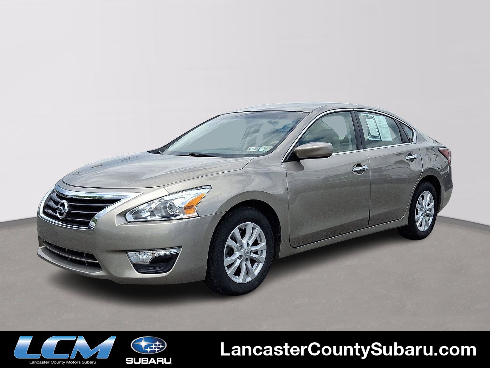 Used 2014 Nissan Altima 2.5 S w/ Sport Value Package FWD image 1