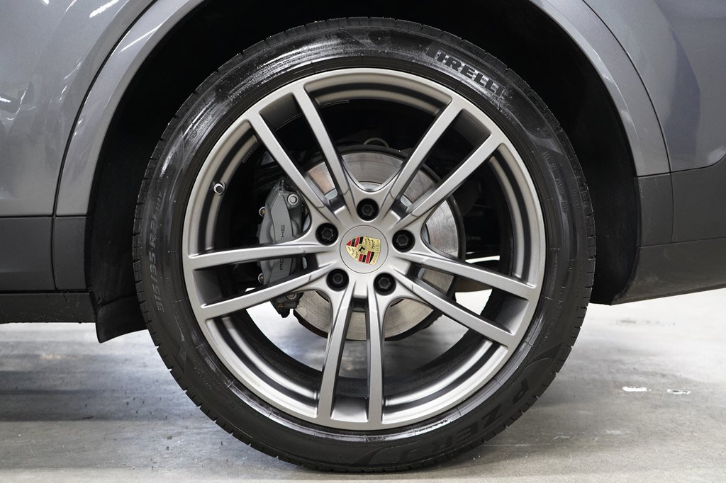 Used 2019 Porsche Cayenne S AWD/4WD image 37