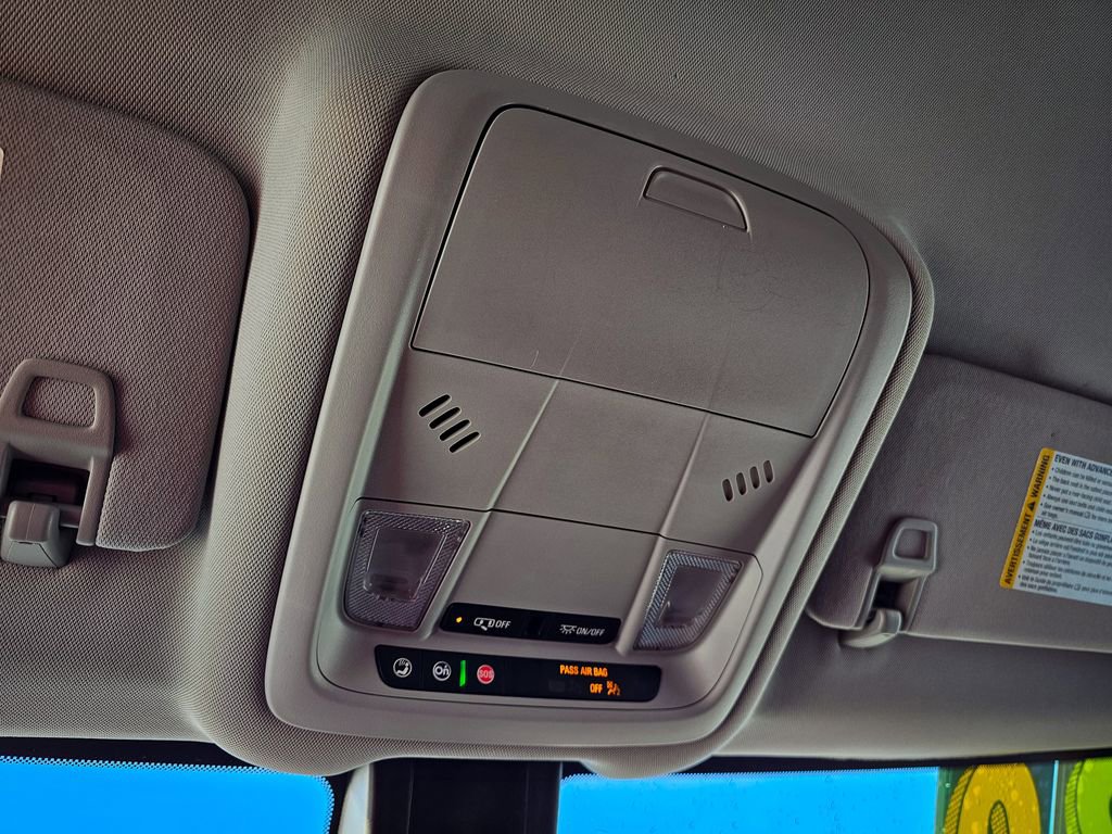 Used 2020 GMC Terrain SLE w/ Driver Convenience Package image 28