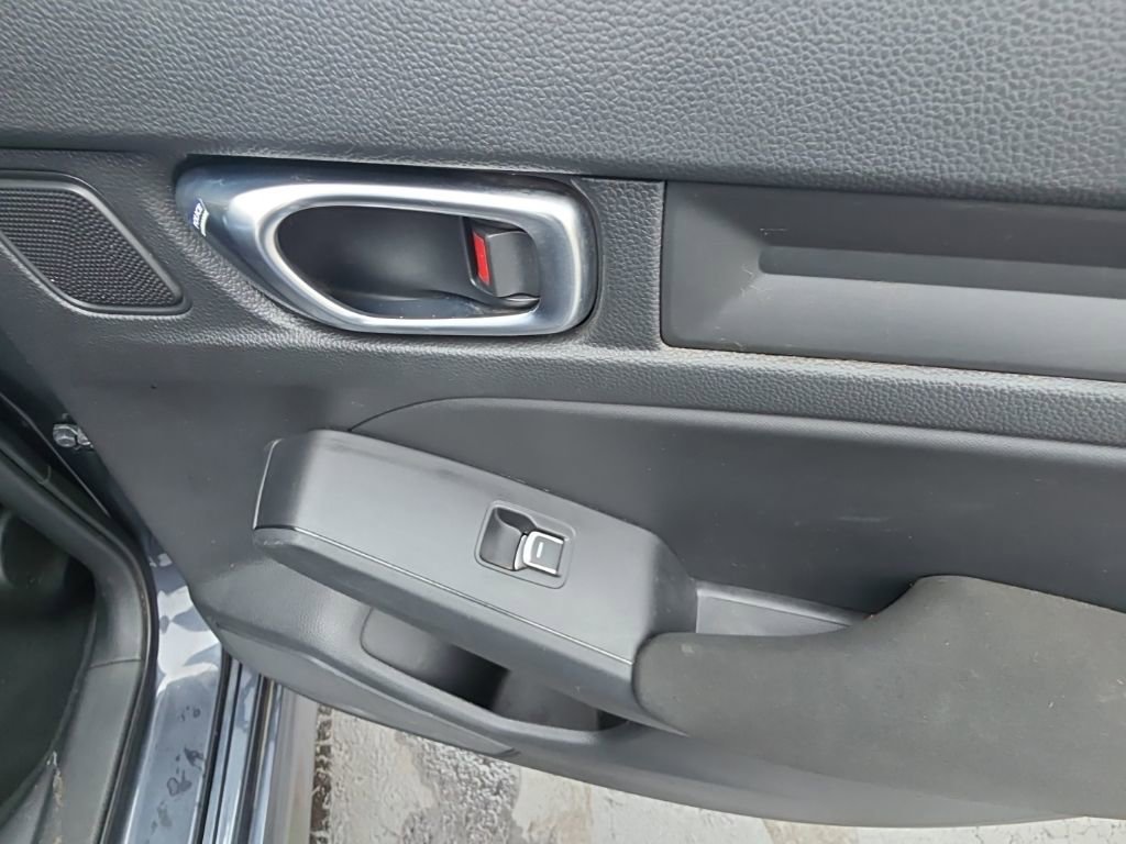 Used 2022 Honda Civic LX image 35