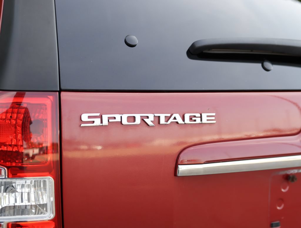 Used 2009 Kia Sportage LX FWD image 30