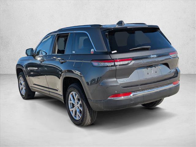 Used 2022 Jeep Grand Cherokee Limited image 7