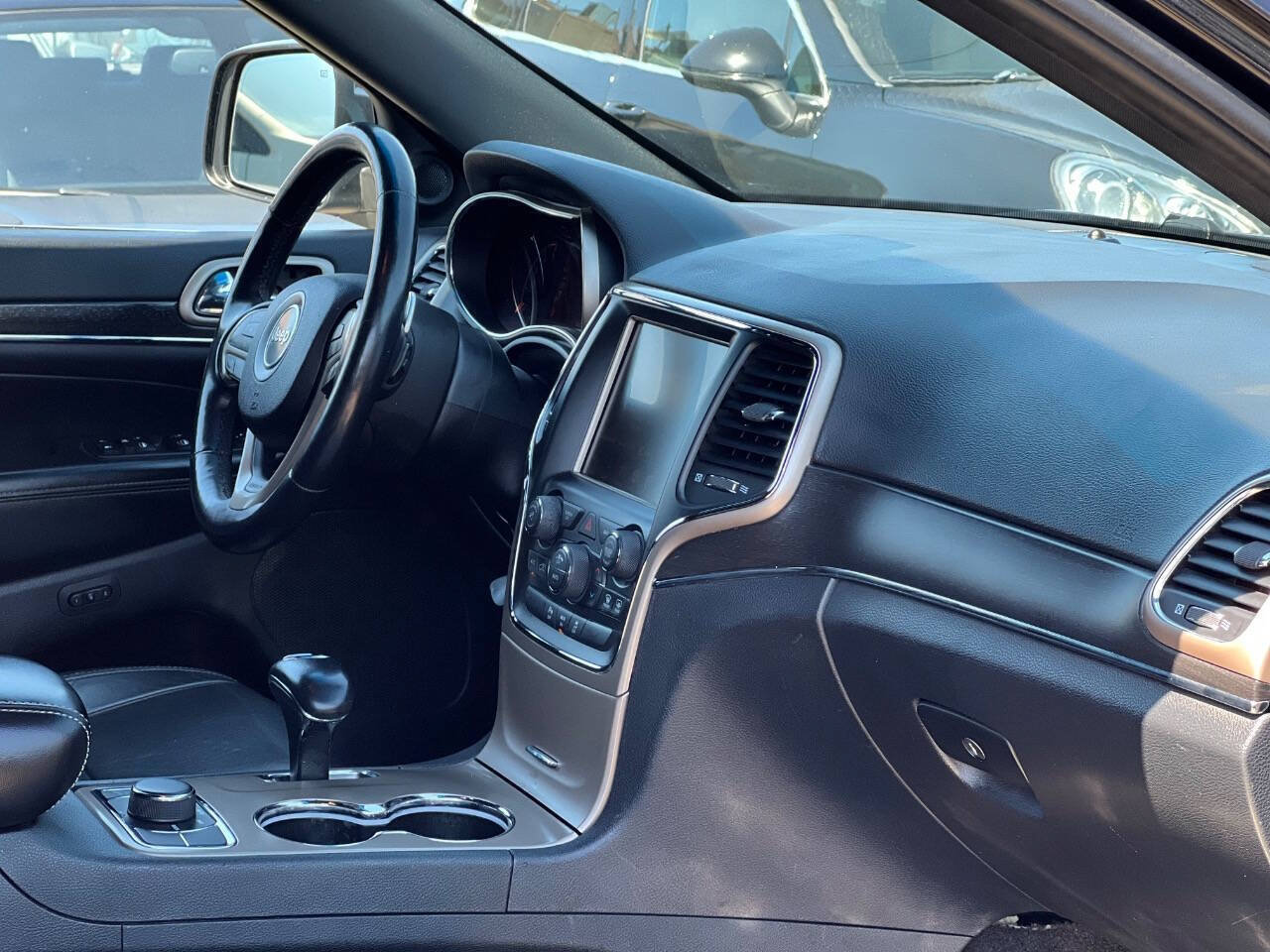 Used 2015 Jeep Grand Cherokee Limited AWD/4WD image 23
