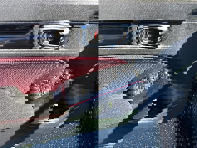 Used 2022 Honda Civic Si image 10