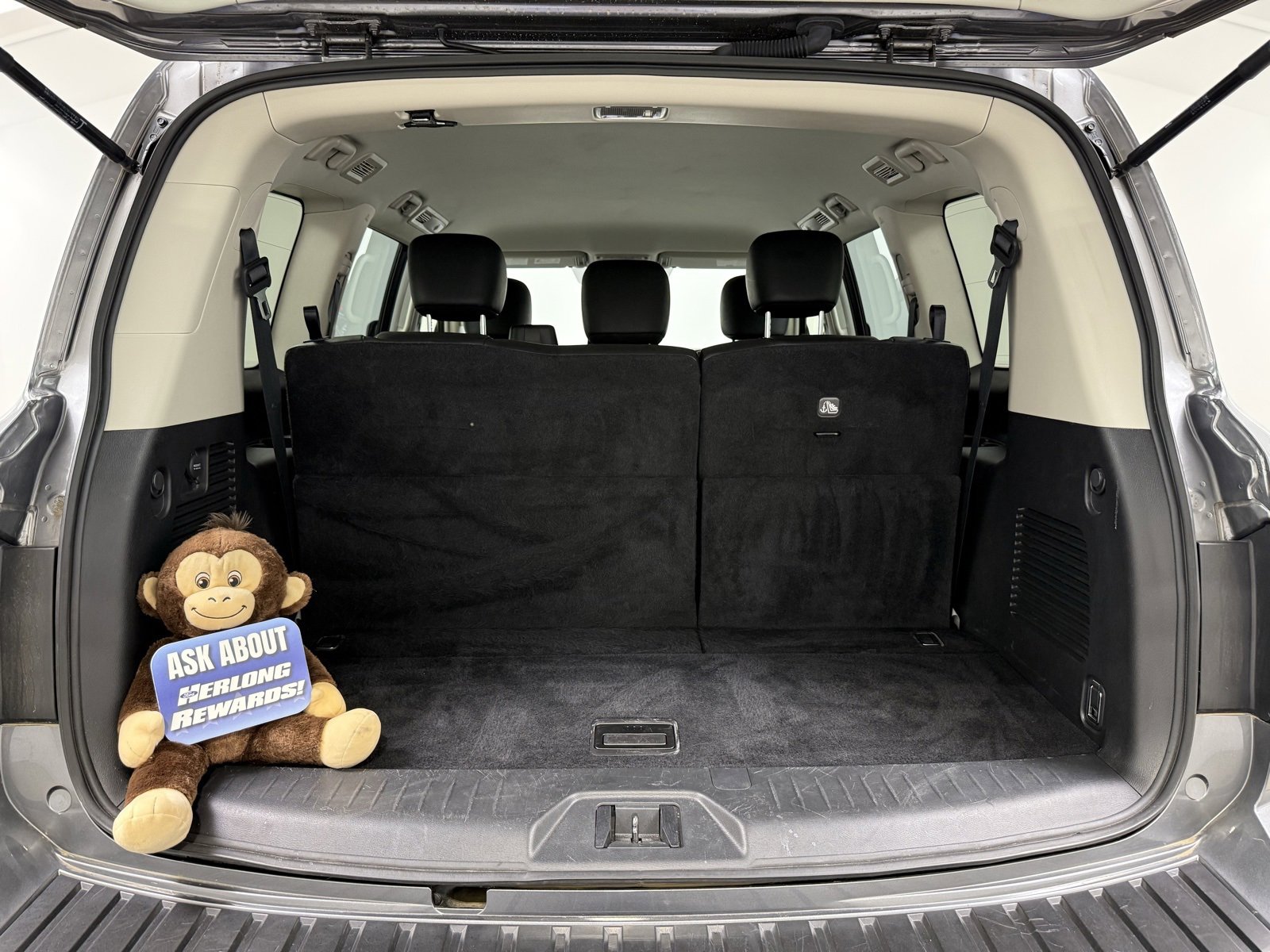 Used 2024 Nissan Armada SV w/ Cargo Package image 8