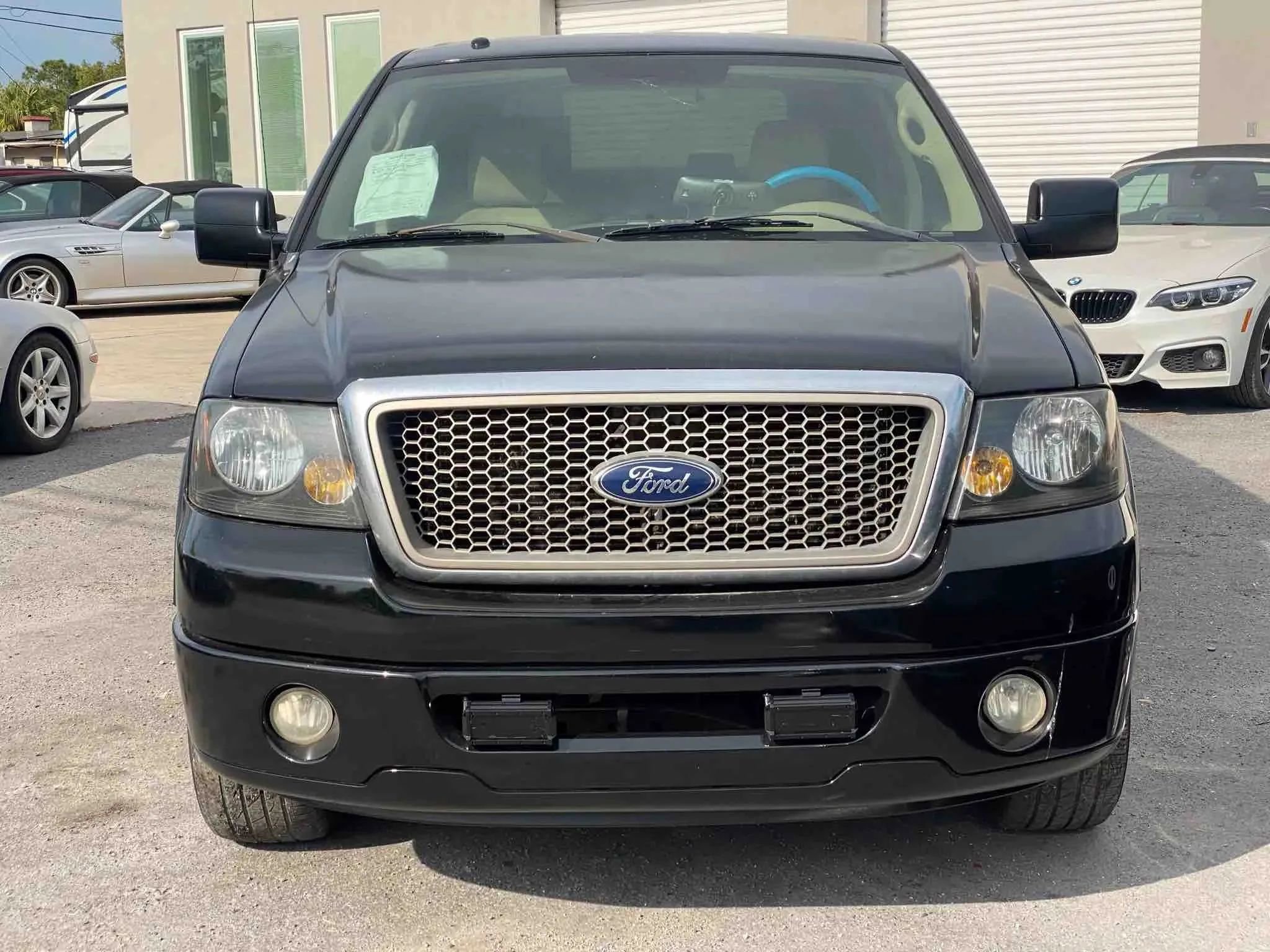 Used 2007 Ford F150 Lariat RWD image 3