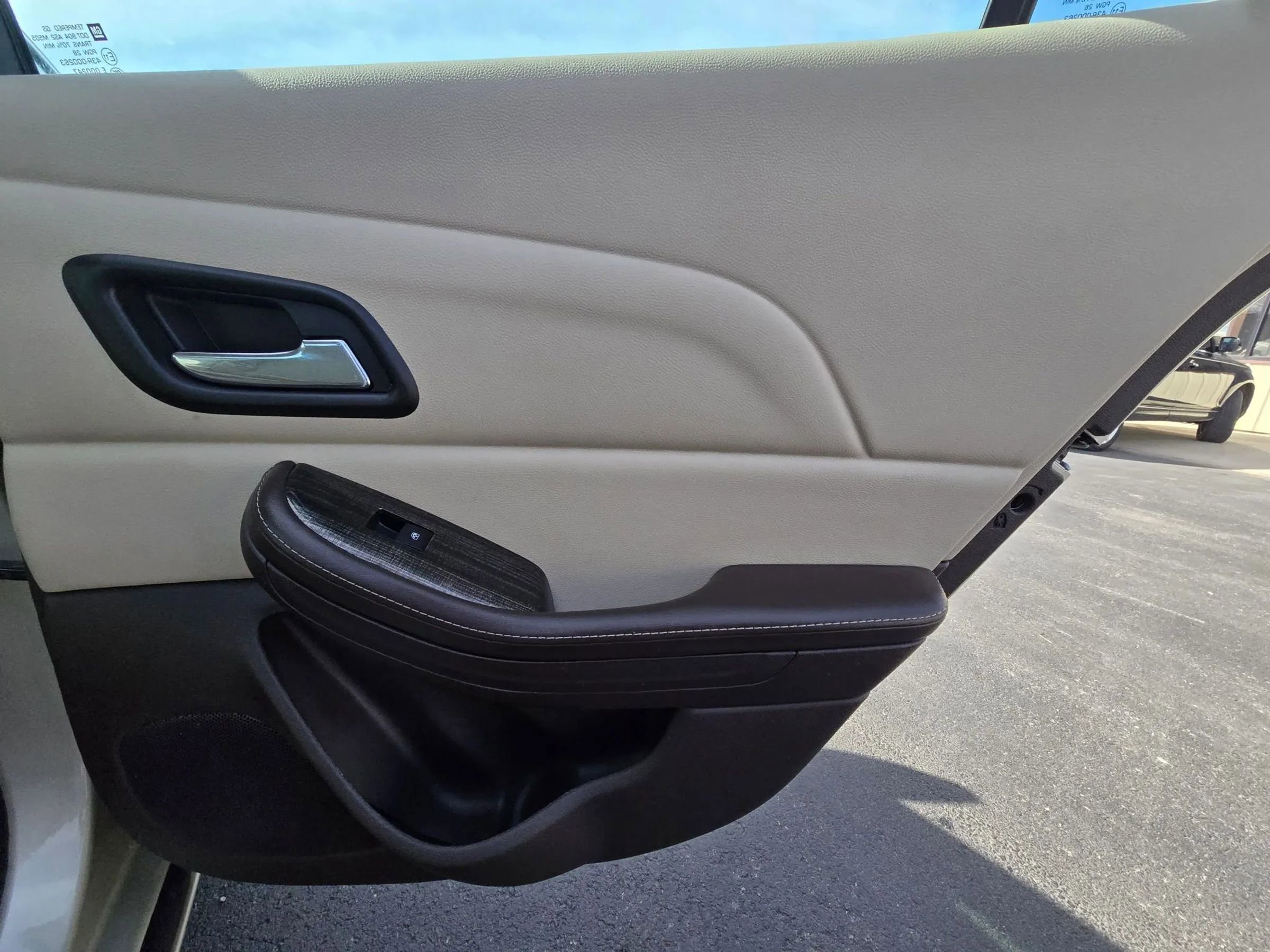 Used 2015 Chevrolet Malibu LT FWD image 17