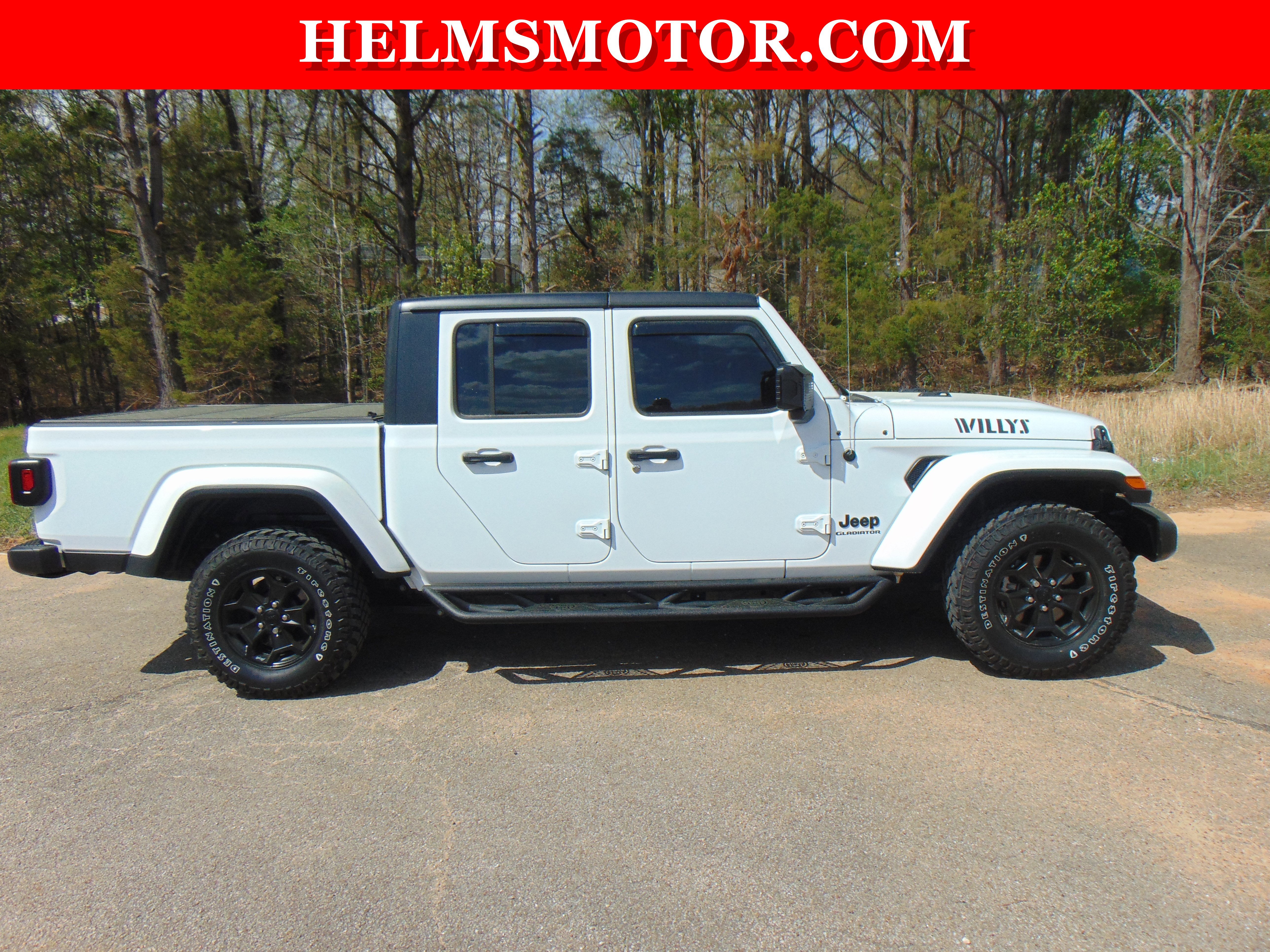 Certified 2021 Jeep Gladiator Willys image 11