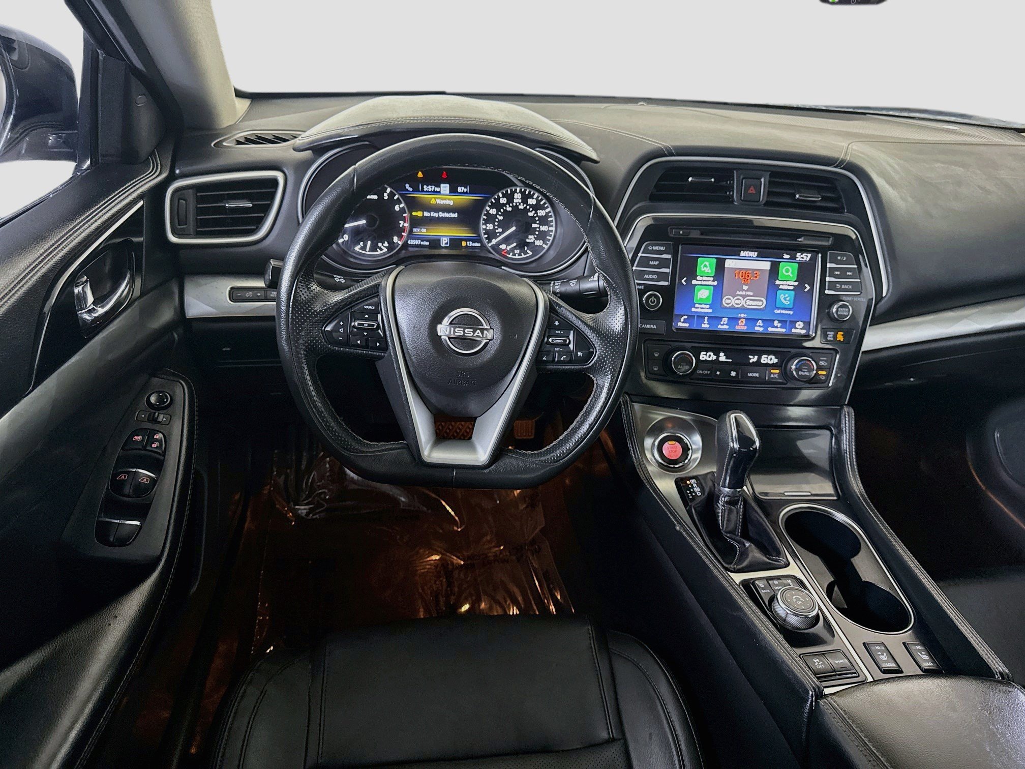 Used 2023 Nissan Maxima SV w/ Floor Mat Group FWD image 17