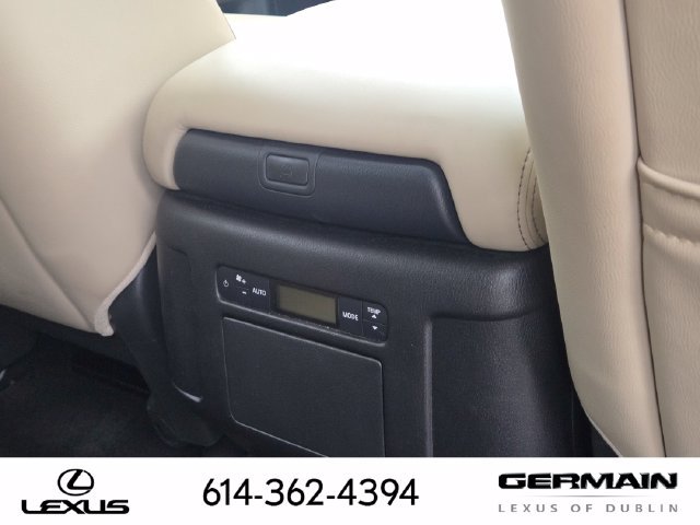 Used 2022 Nissan Armada SL w/ Captain's Chairs Package AWD/4WD image 27