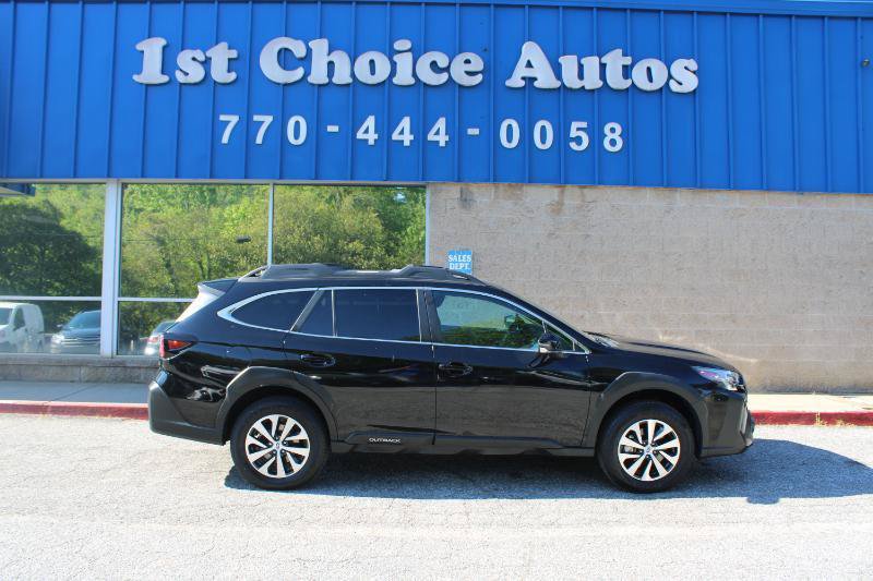 Used 2023 Subaru Outback Premium AWD/4WD image 6