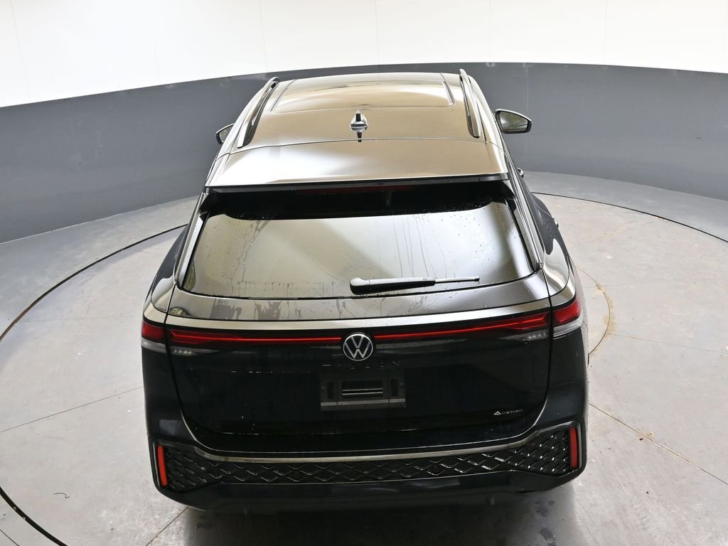 New 2026 Volkswagen Tiguan SE R-Line image 48