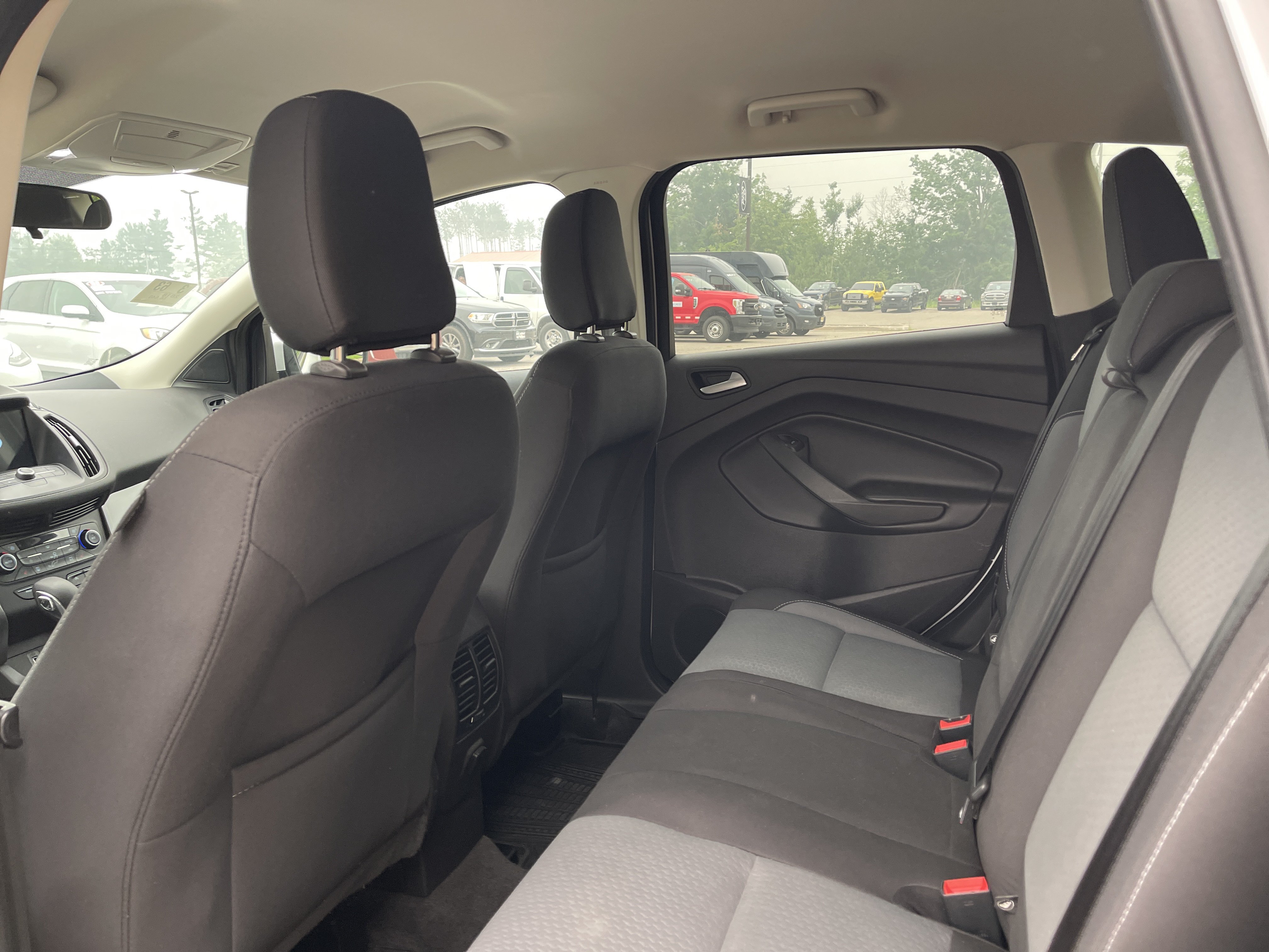 Used 2018 Ford Escape SE w/ SE SYNC Package AWD/4WD image 11