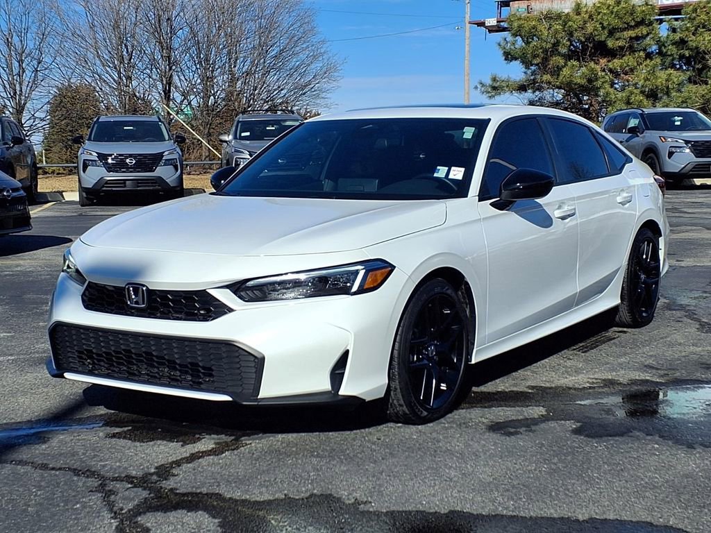 Used 2025 Honda Civic Sport image 2